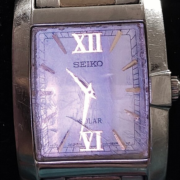 SEIKO Solar Eco-Drive Watch - Picture 4 of 4